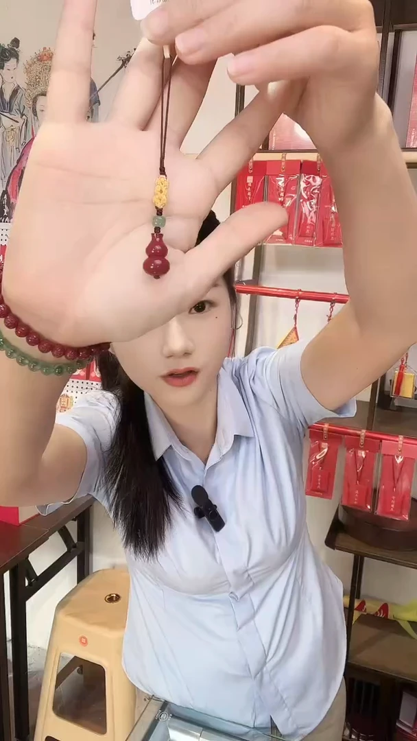 天然辰砂朱砂葫芦挂件