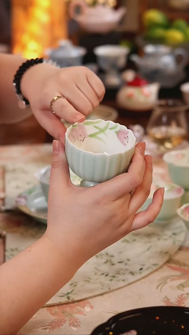 野百合茶杯 哈哈哈哈哈