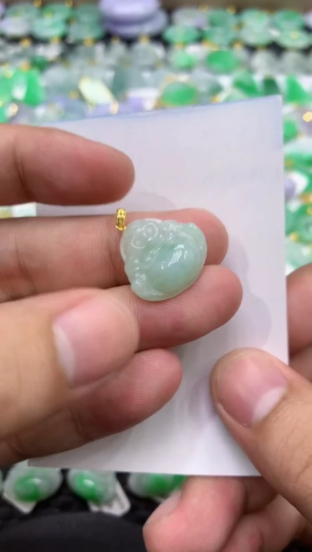 颈饰未镶嵌翡翠天然缅甸翡翠A货
