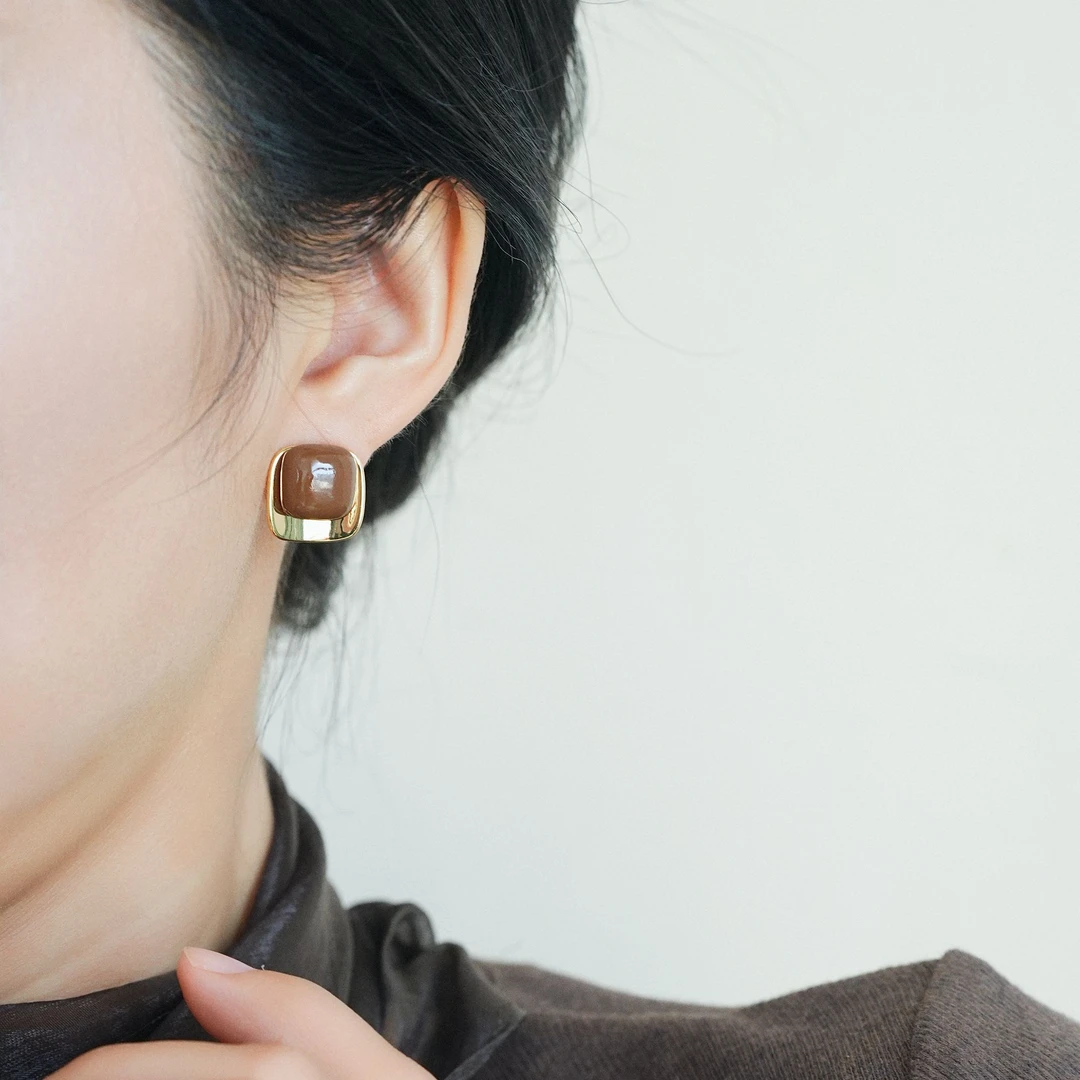 铜合金耳饰 美拉德色金色几何珠子耳钉小众深咖色女高级感耳环