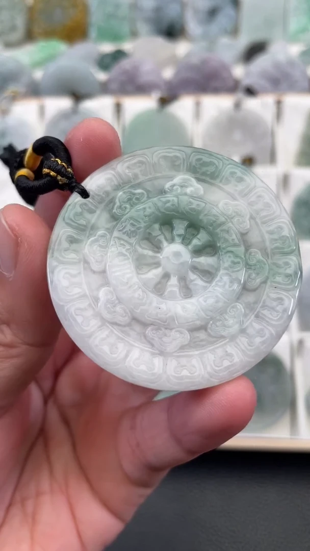 颈饰未镶嵌翡翠天然缅甸翡翠A货113