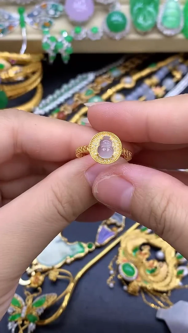 18K金镶嵌戒指翡翠120-中国好珍宝