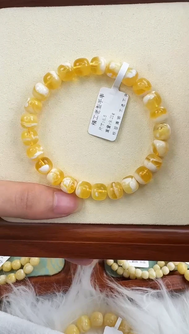 裸石琥珀未镶嵌ZG