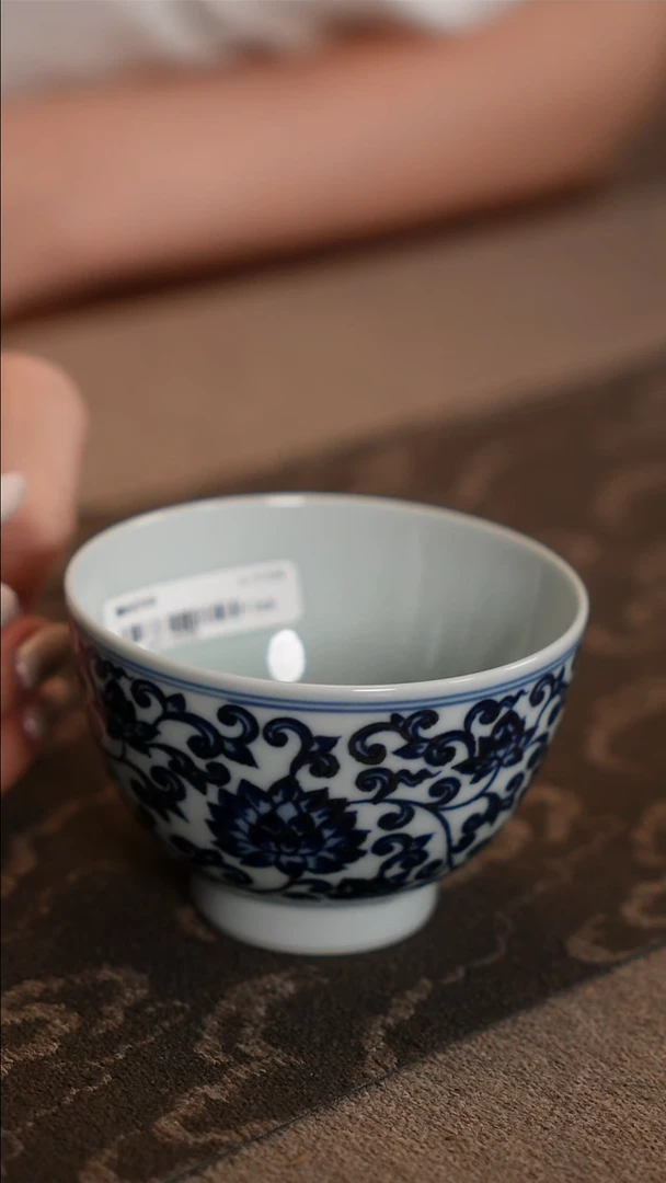 【青遇之境】经典缠枝莲釉下主人杯
