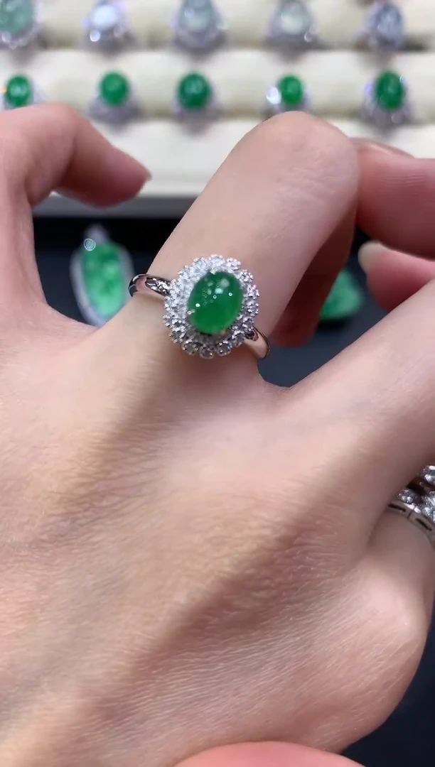 【闪购商品】翡翠戒指18K金镶嵌a52