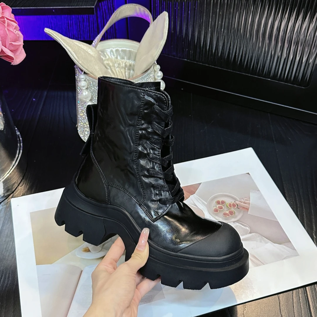 6083粗跟厚底马丁靴时尚百搭英伦风短靴2025新款