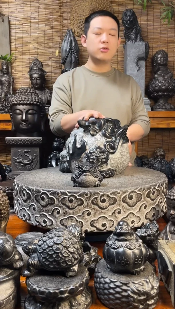 石材10金蟾天然青石雕刻