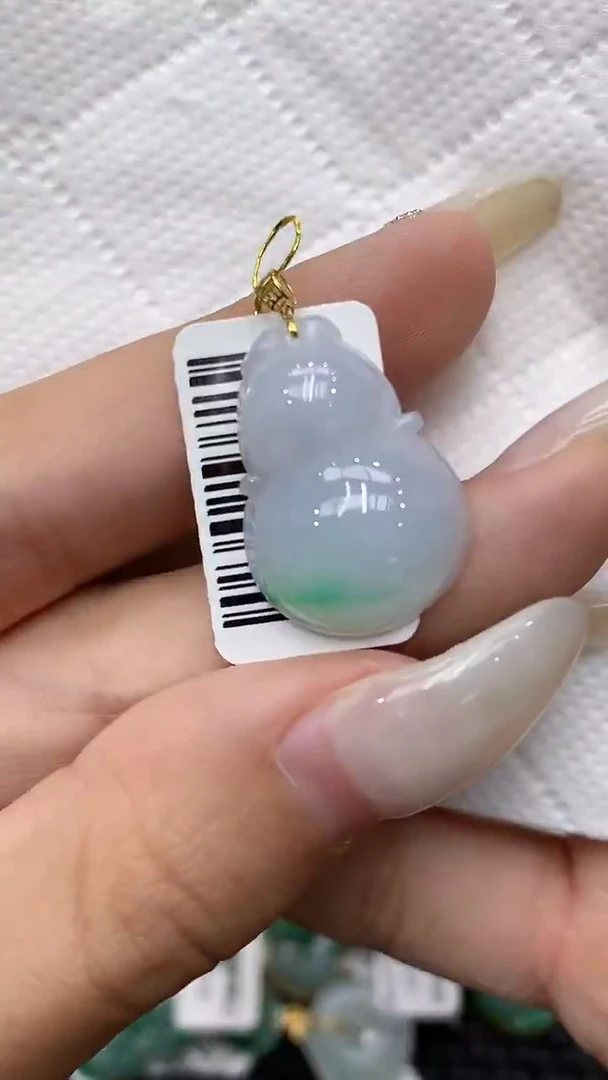 颈饰18K金镶嵌翡翠11111111111