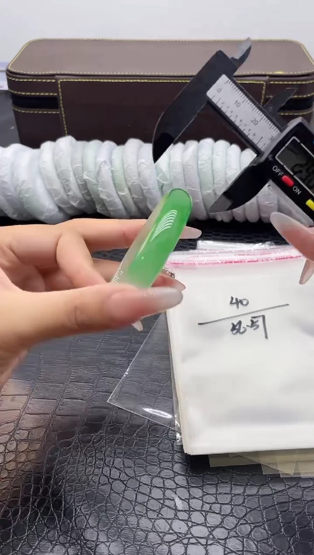 40手镯所见即所得拍啥发啥