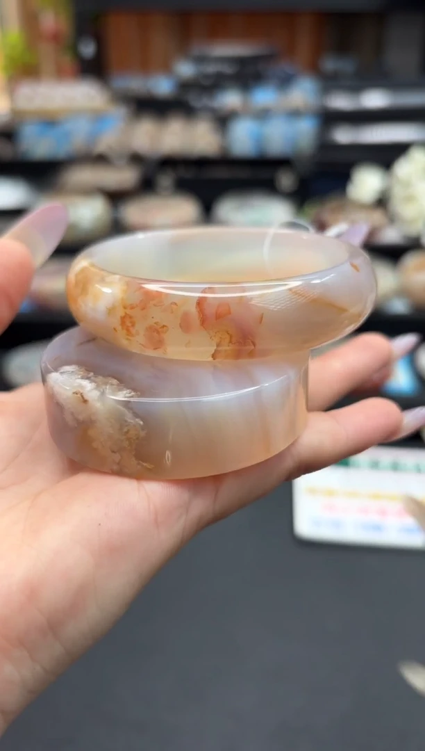 未镶嵌手镯石英质玉C24(59圈赠送镯心)