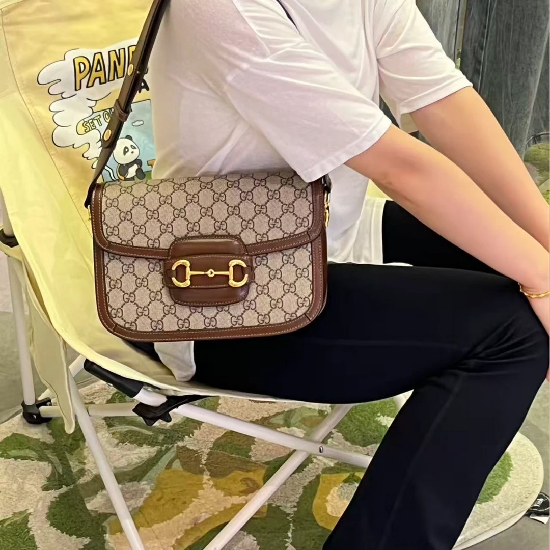 95新 GUCCI/古驰 老花中号1955