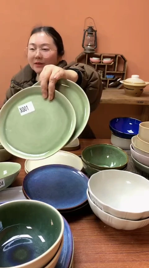 【闪购商品】碗X001 陶瓷异形盘两只装可能微瑕