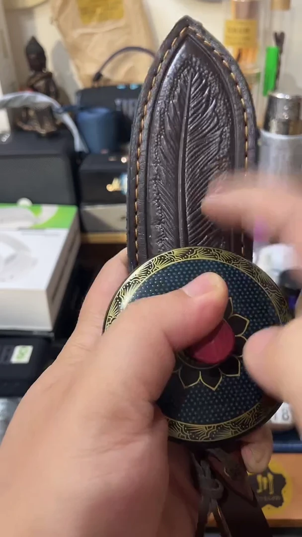 瓷片闪购商品 如图所示