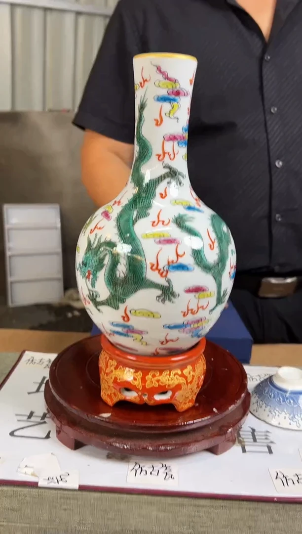 摆件现代艺陶瓷S622