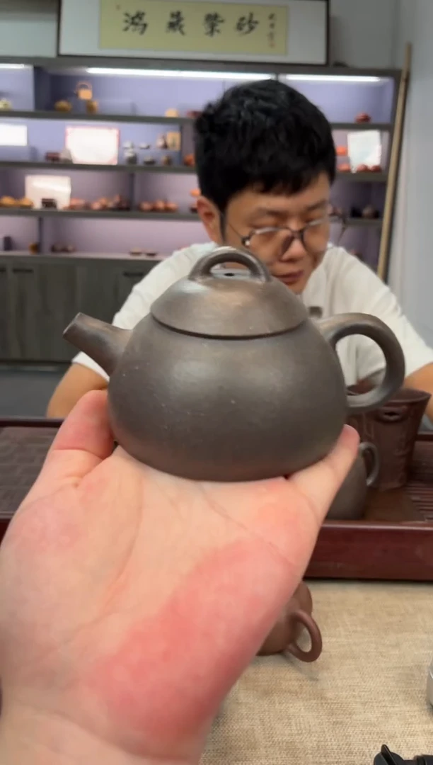 茶壶紫砂岩中泥 半瓢