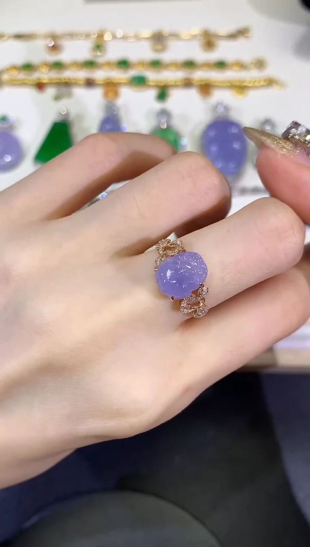 翡翠18K金镶嵌颈饰团购34