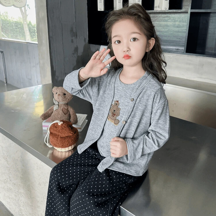 女童卡通背心小开衫套装春装新款韩版洋气儿童圆点直筒裤女宝春季