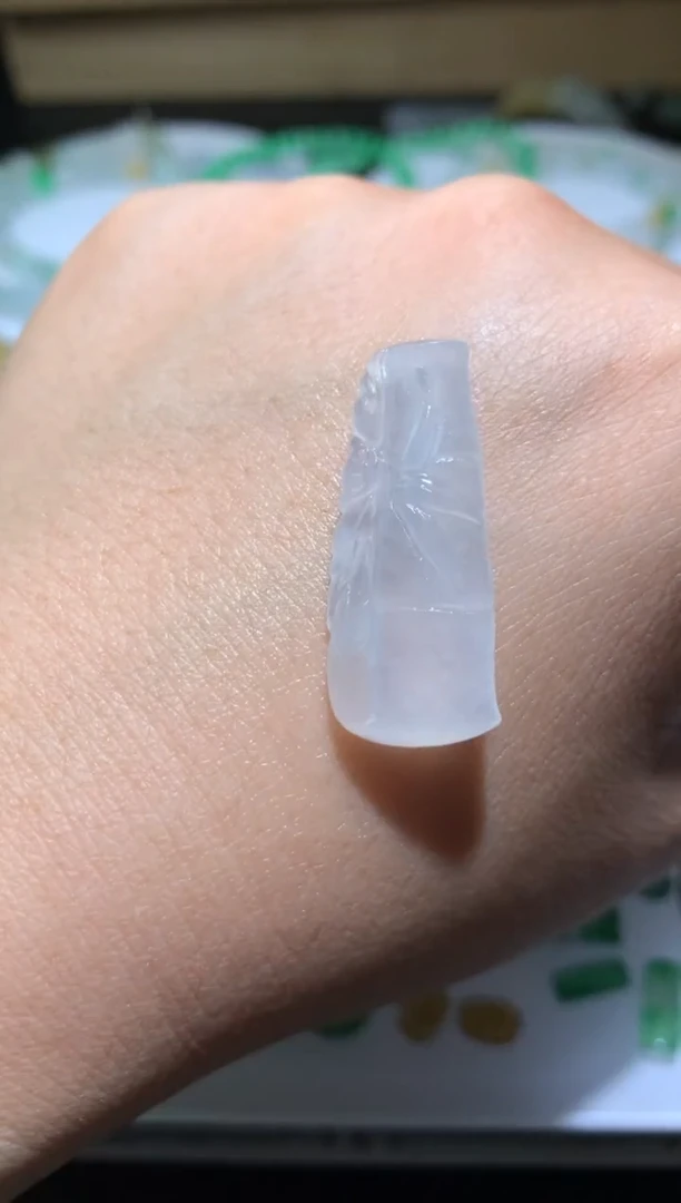 定制翡翠未镶嵌毛货