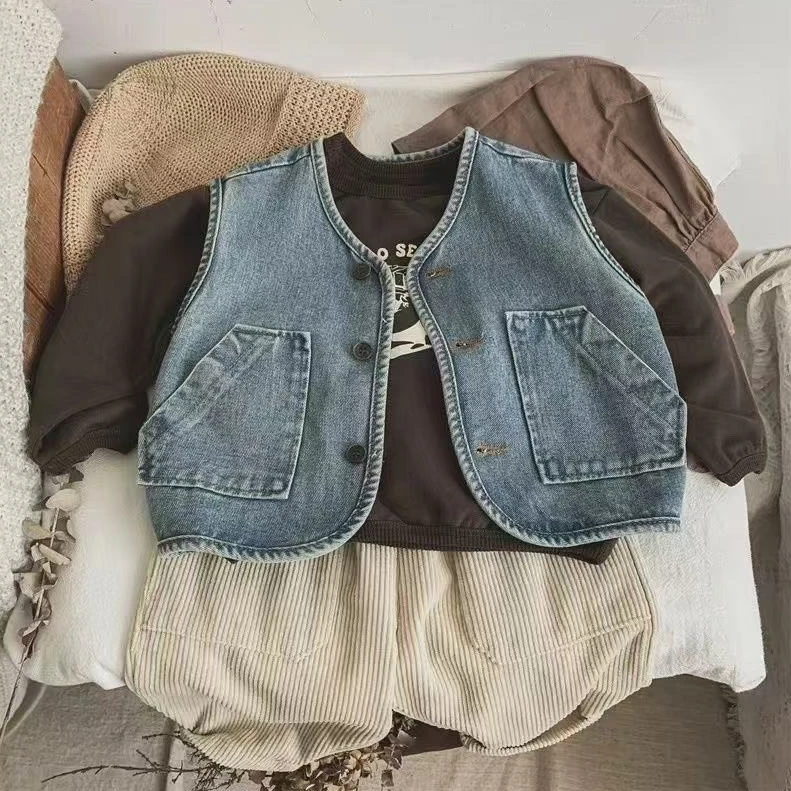 软牛仔马甲儿童百搭洋气可爱男女童春秋季坎肩背心外穿帅气外套潮