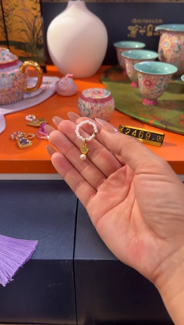 瓷片小乔闪购链接