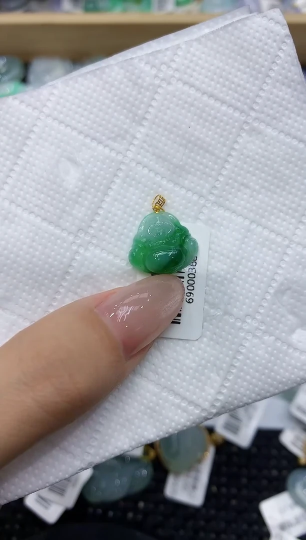 翡翠18K金镶嵌颈饰111111111111