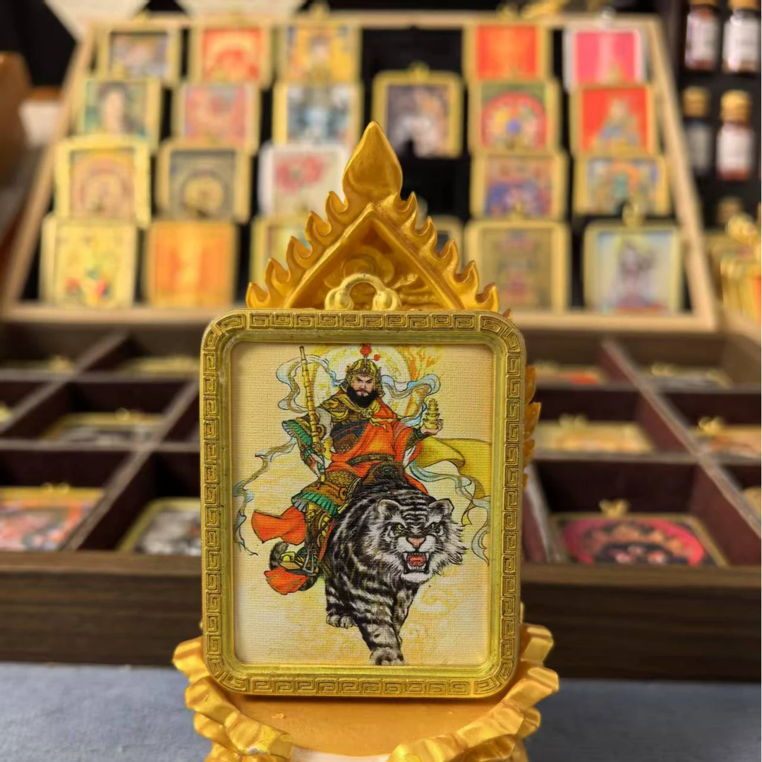 赵公明大财神手绘加彩金唐卡纯铜嘎乌盒吊坠手工矿物质