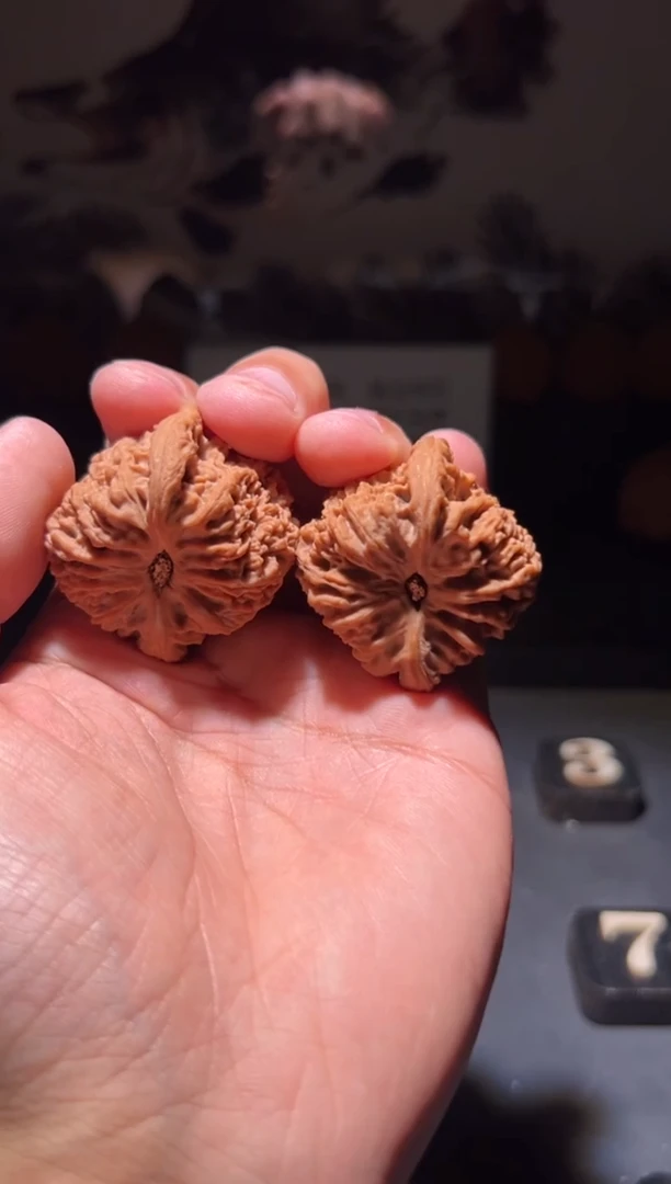 把件文玩核桃秀*眼598福利对南疆