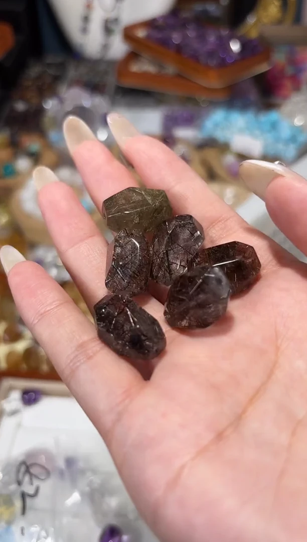 水晶手串未镶嵌X15黑玫瑰发随行一个