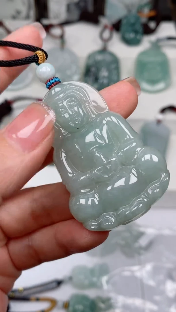 【闪购商品】翡翠颈饰未镶嵌吊坠