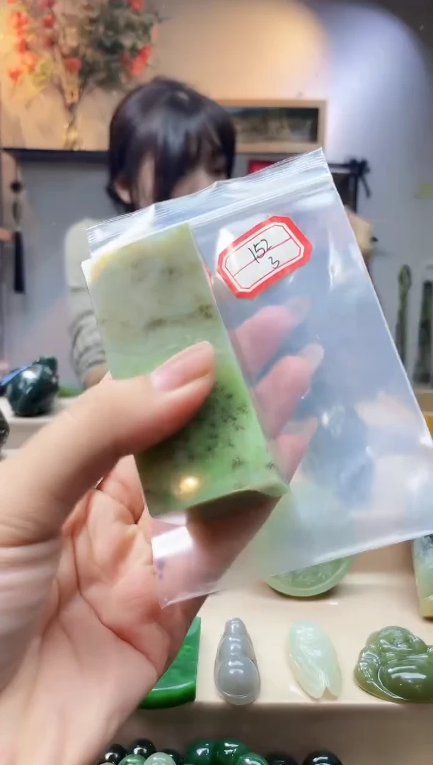 未镶嵌和田玉挂件1