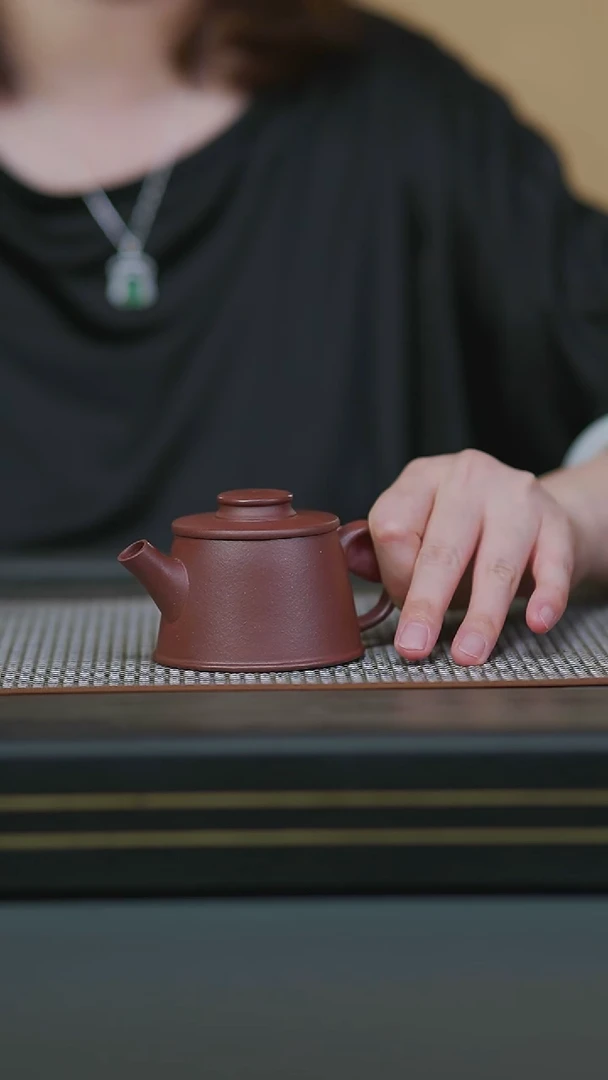 茶壶紫砂14-全手底槽清鱼罩130cc