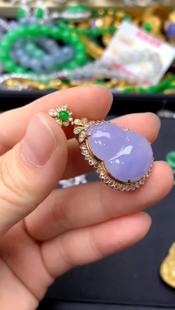 颈饰18K金镶嵌翡翠457-中国好珍宝