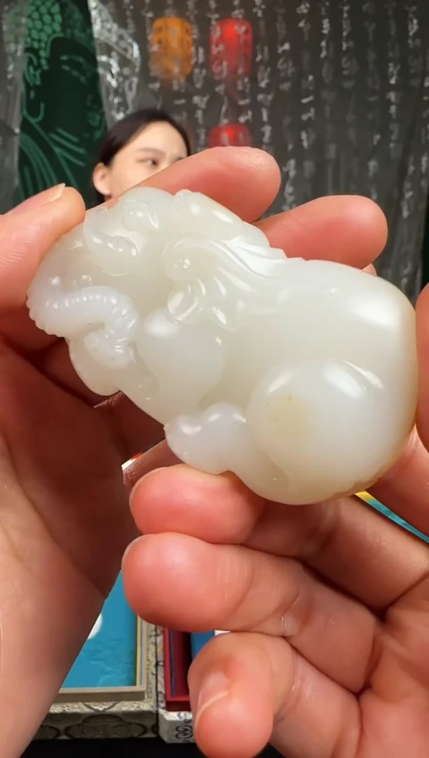 未镶嵌和田玉把件佚*大象