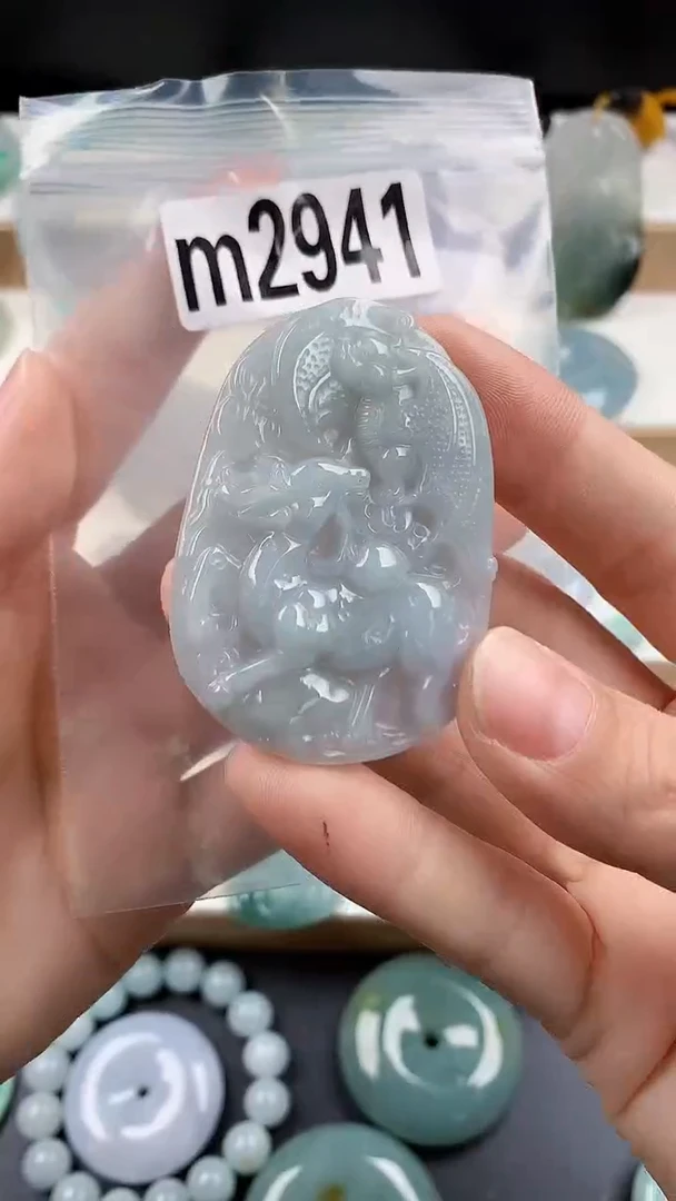 颈饰未镶嵌翡翠天然翡翠吊坠挂件