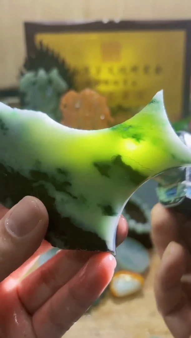 颈饰未镶嵌翡翠A货常星5905