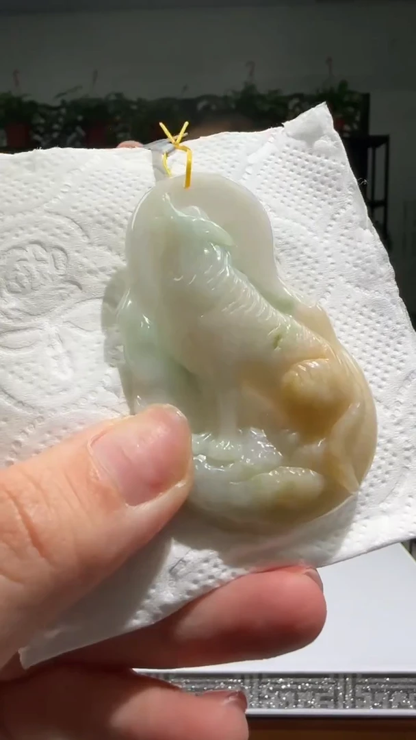 【闪购商品】翡翠颈饰未镶嵌天然翡翠A货吊坠