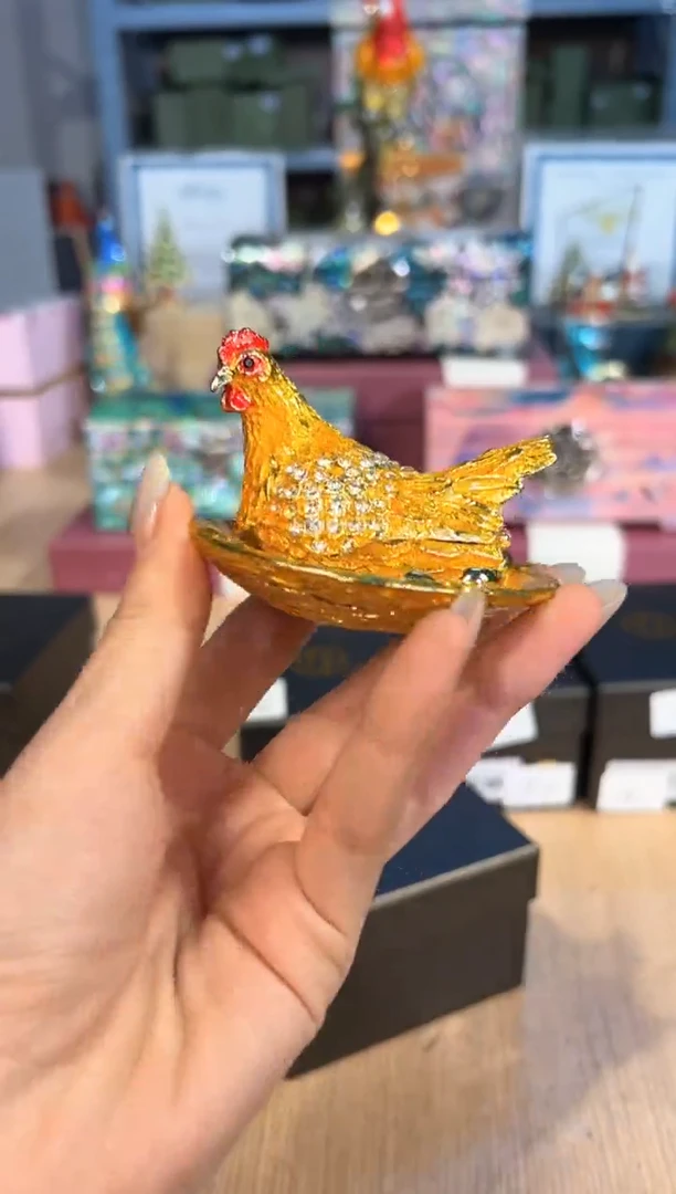 【闪购商品】杯214金色小号下蛋母鸡