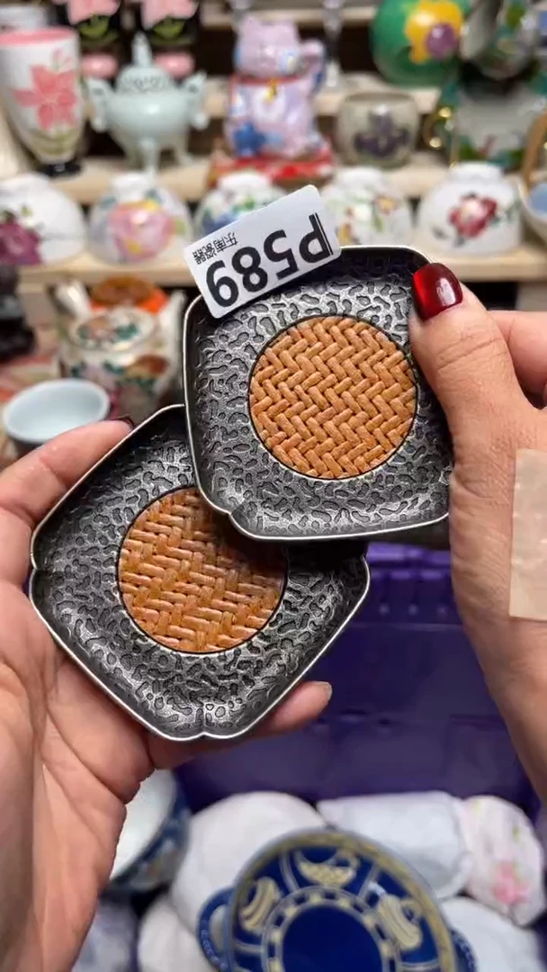 瓷片k****猫闪购闪购闪购闪购