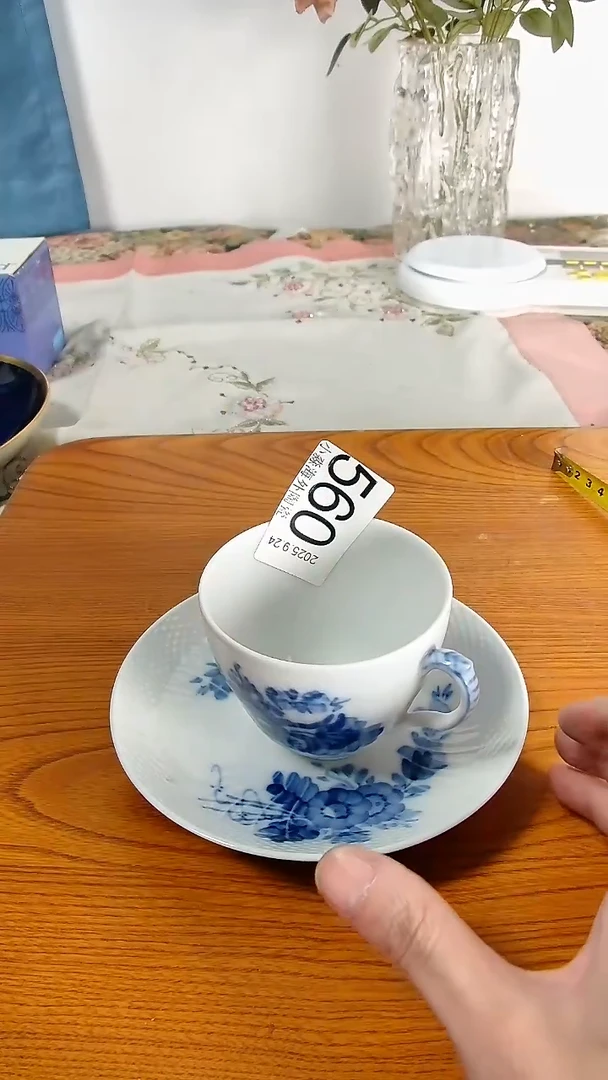 瓷片刘*小淼海外陶瓷工艺品