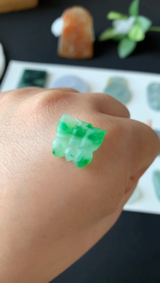 未镶嵌定制翡翠0936742045