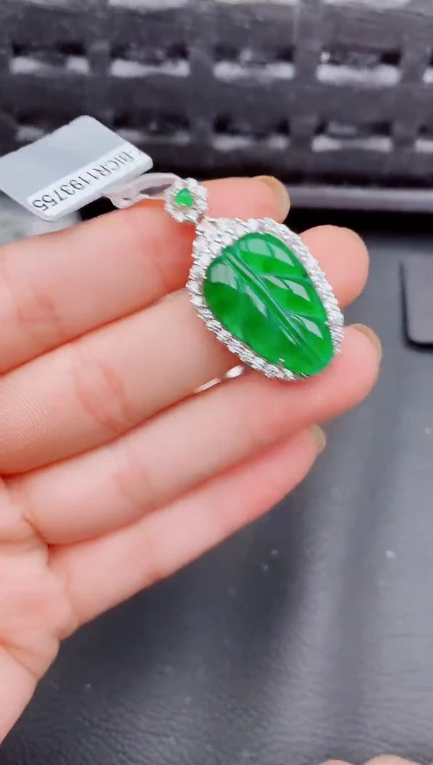 【闪购商品】翡翠颈饰银S925镶嵌天然a货翡翠1130
