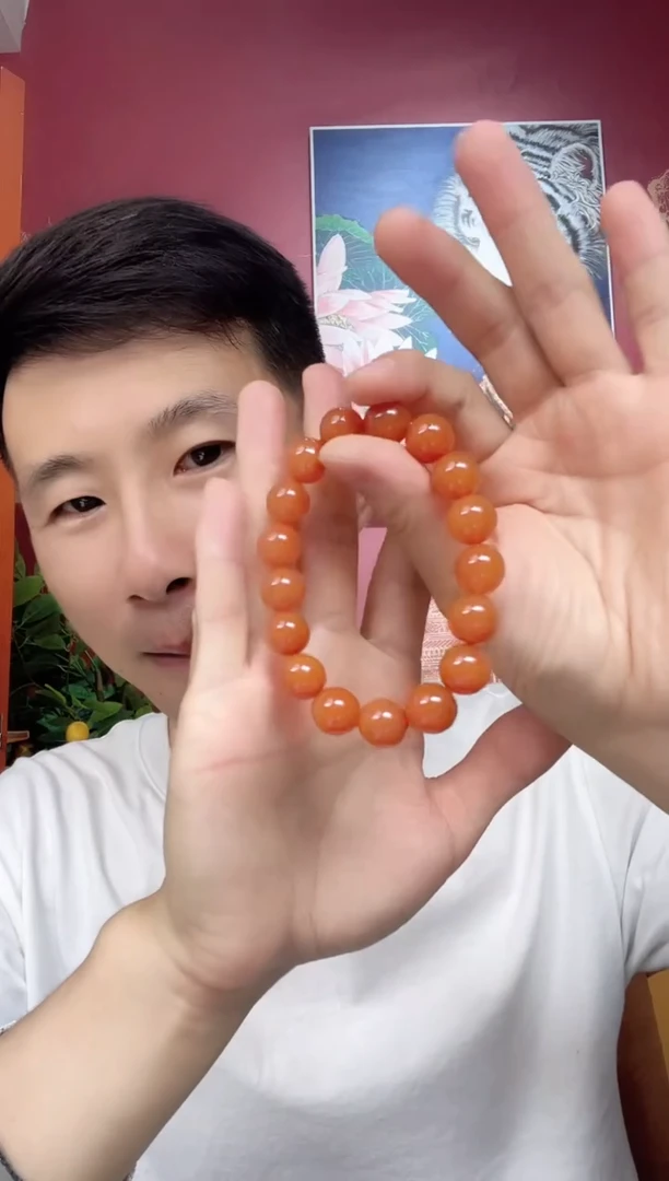 南红玛瑙未镶嵌颈饰鱼*?手串