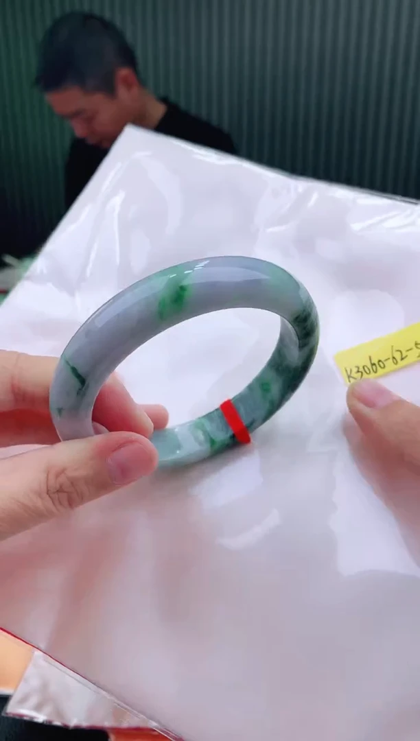 未镶嵌手镯翡翠62