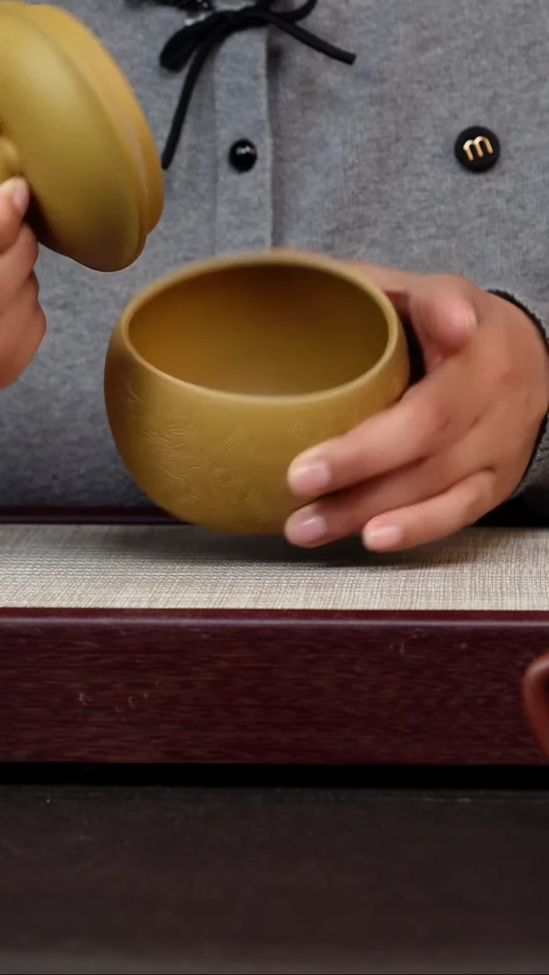 茶杯紫砂黄金段茶叶罐