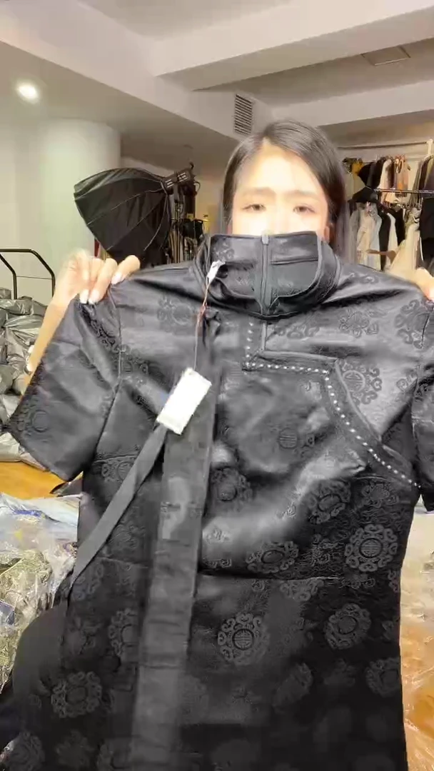 裙子       XL码      115-125斤