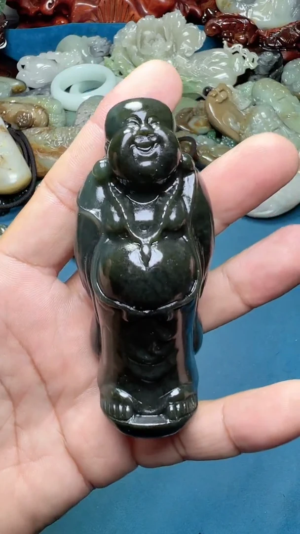 和田玉未镶嵌把件-