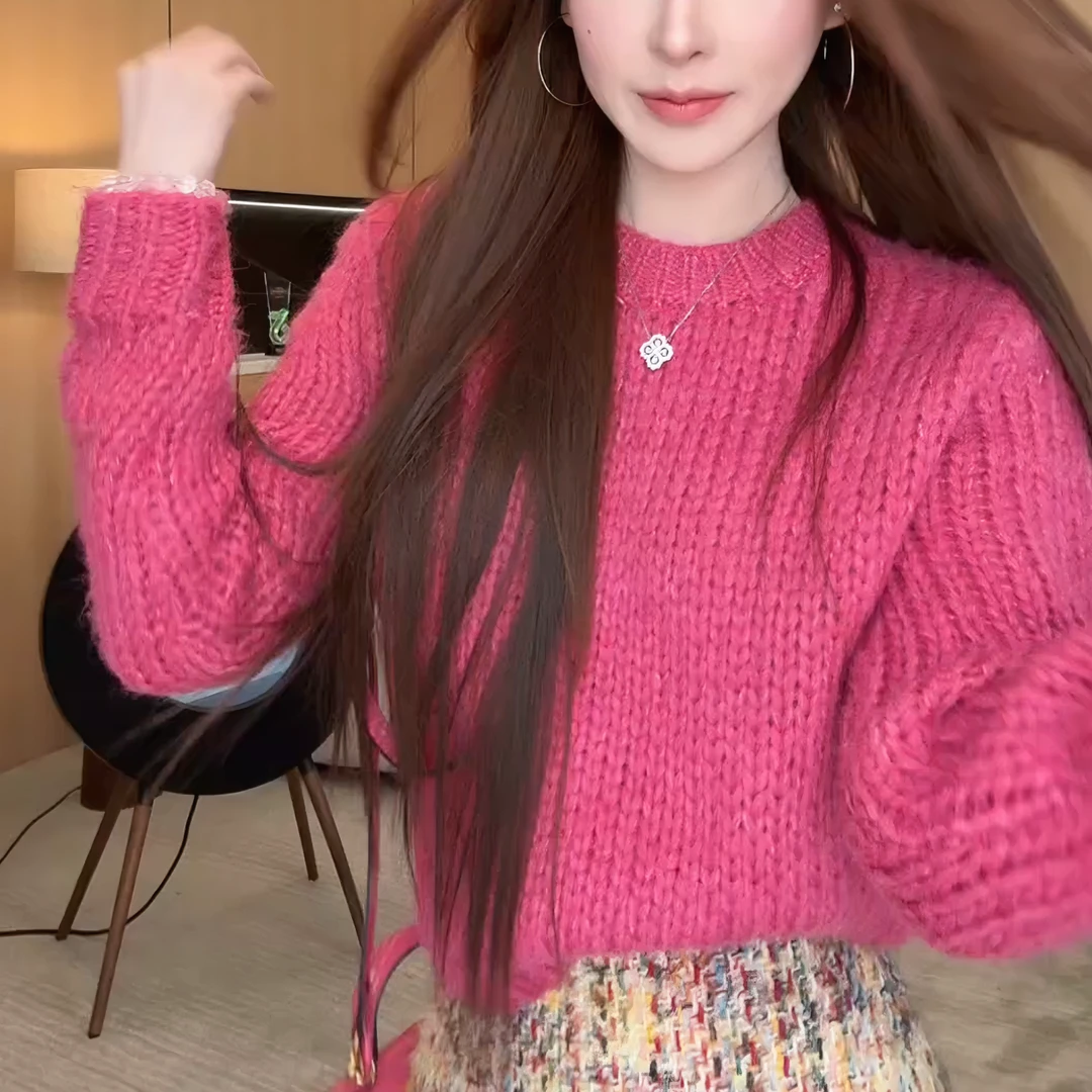 2025秋冬新款网红高级感显白减龄圆领保暖气质显瘦毛衣LK2507713