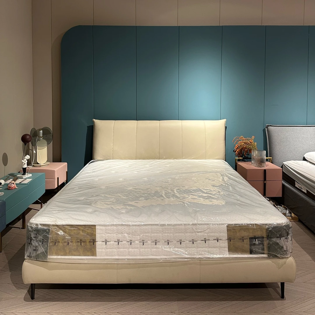 【包邮】意迪生系列1.8米床接触面头层牛皮1850*2200*1070H