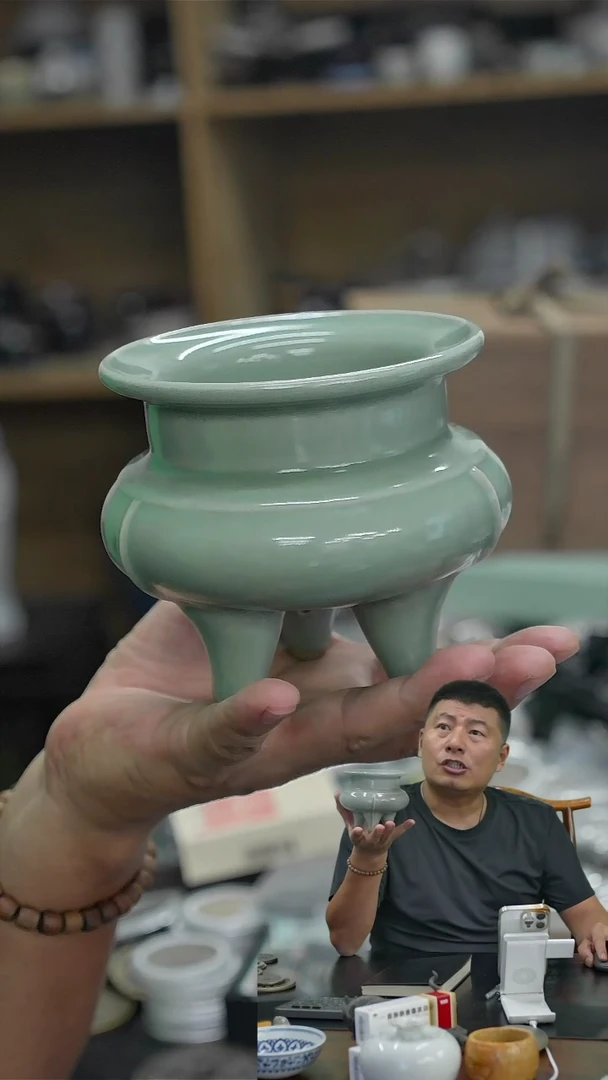 王小老板王小老板