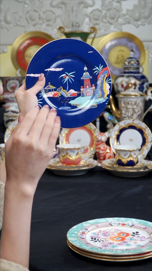 骨瓷婷婷中古器物如图所示97